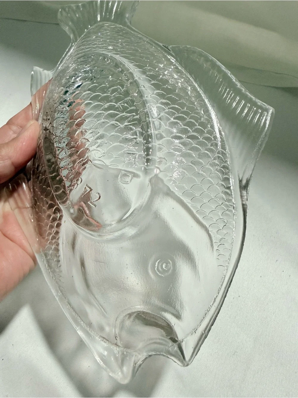 Atterbury&Company Patented June 4th 1872  10” Fish Design Bowl Clear Glass